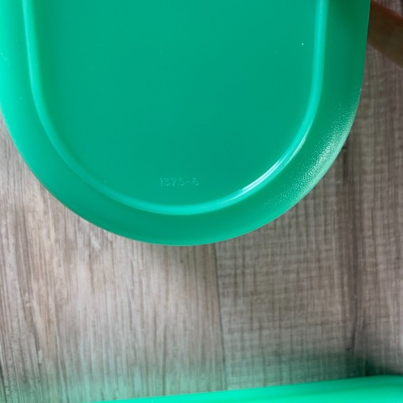 Vintage TUPPERWARE Jadeite Green Lot Set 9 Pieces Containers - Picture 13 of 14